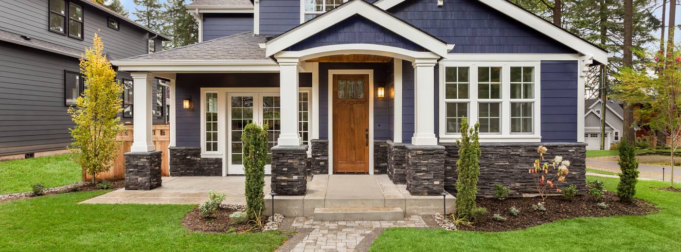 Romero Painting & Renovations team answering questions in New Jersey